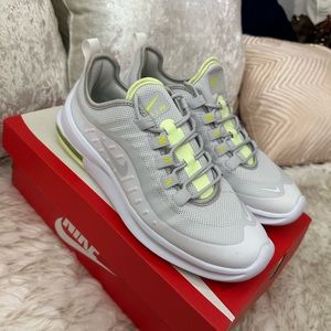 WOMENS NIKE AIR MAX SNEAKERS